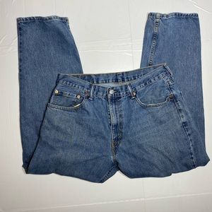 Levis size 34,29 blue jean straight leg